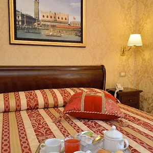 Residenza Goldoni Couette-café Venise